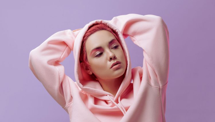 Hoodie Pink Viral Baby Putie Video Linknya yang Masih Diburu Netizen